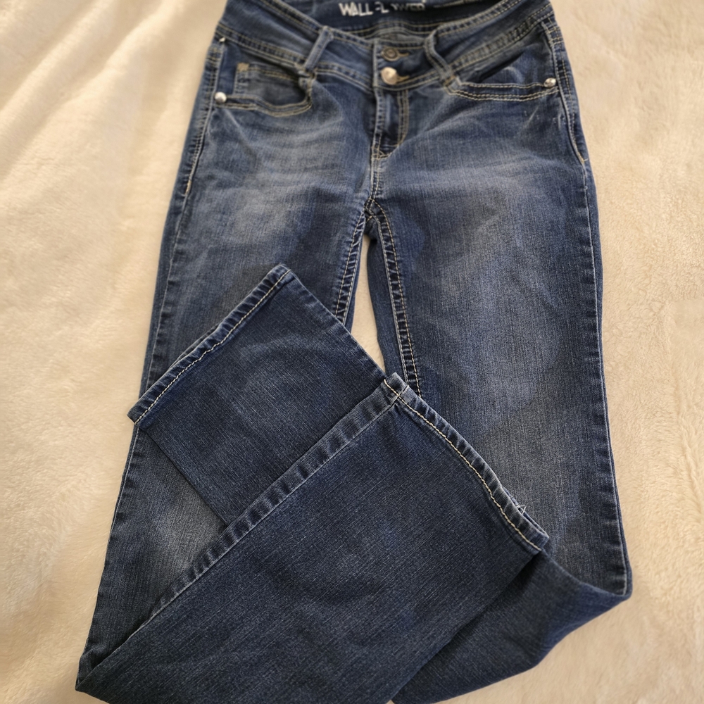 Wallflower Women's Dark Blue Boot Cut Jeans